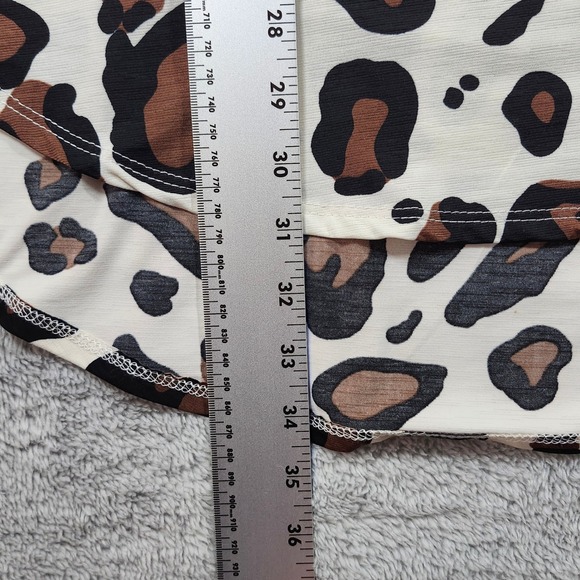 Glitzy Girlz Boutique Leopard Print Tunic Top 3XL Curvy Stretchy Casual Top Boho - Picture 4 of 6